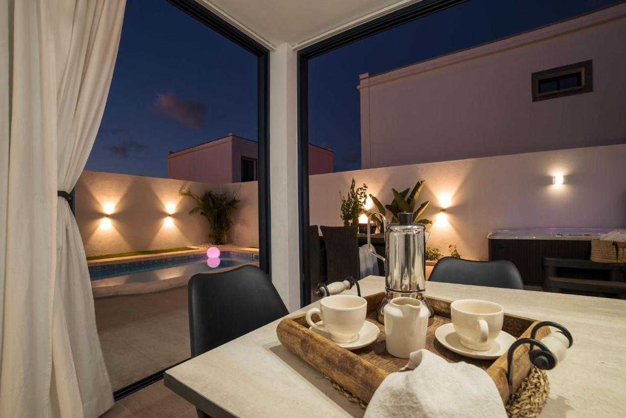 Villa Palmera Jacuzzi Yaiza  Εξωτερικό φωτογραφία