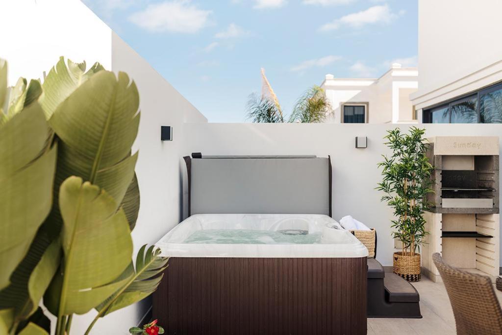 Villa Palmera Jacuzzi Yaiza  Εξωτερικό φωτογραφία